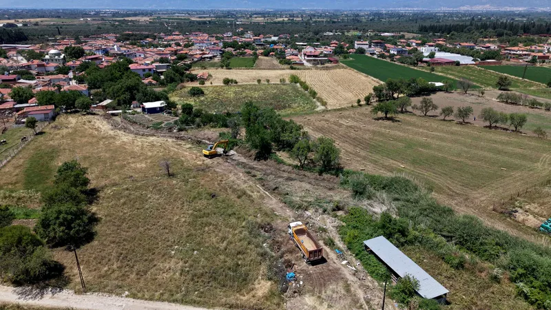 DSİ 25. Bölge Müdürlüğü tarafından Balıkesir'in Burhaniye ilçesinde yürütülen Börezli