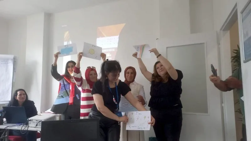 Balıkesir İl Millî Eğitim Müdürlüğü koordinasyonunda yürütülen Erasmus+ Yetişkin Eğitimi