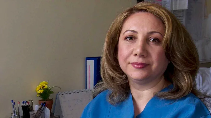Balıkesir Üniversitesi Tıp Fakültesi'nde düzenlenen devir teslim töreniyle Prof. Dr.