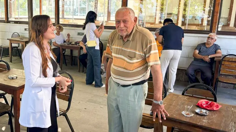 Balıkesir Üniversitesi Hayata Dokunanlar Topluluğu, hemşirelik bölümü öğrencileriyle Çanakkale'de kapsamlı
