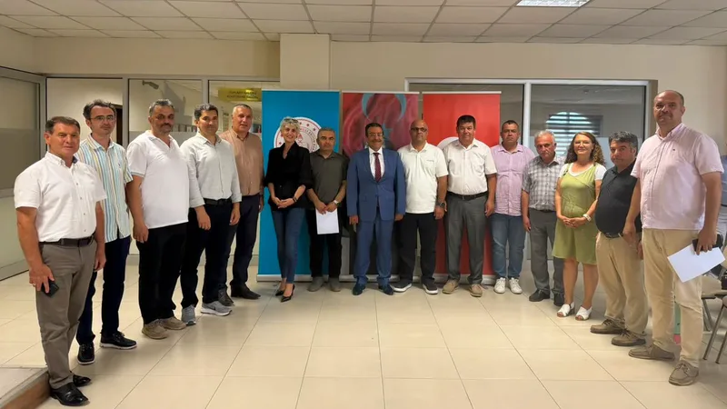 Burhaniye'de TÜBİTAK 4006 Bilim Fuarı proje yürütücülerine ve Harezmi danışman