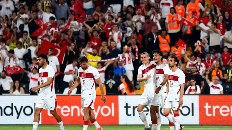 Milli futbolcu Can Uzun, 2026 FIFA Dünya Kupası hazırlıkları kapsamında