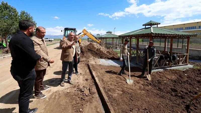 Aziziye Belediyesi, Dadaşkent ile Ilıca arasında yapımı süren millet bahçesine