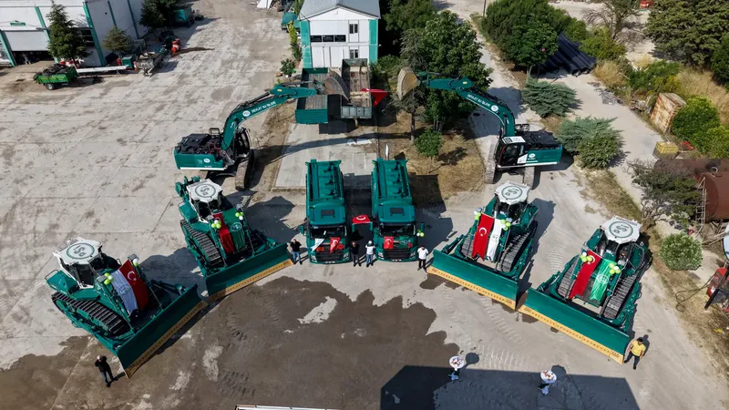 DSİ 25. Bölge Müdürlüğü Balıkesir'de 4 yüksek performanslı dozer ve