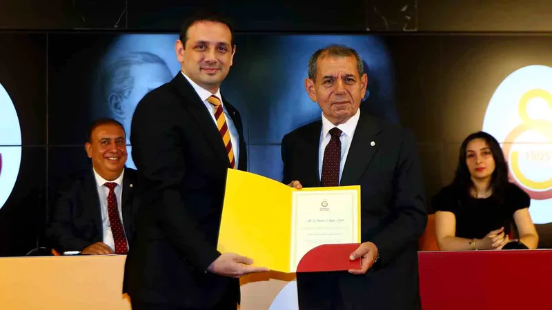 Galatasaray Başkanı Dursun Özbek, üst üste üçüncü, toplamda dördüncü kez