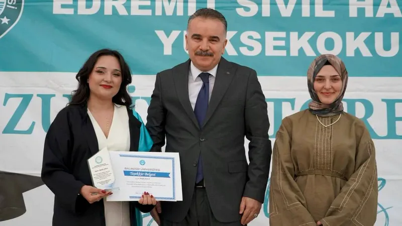 Balıkesir Üniversitesi Edremit Sivil Havacılık Yüksekokulu, 2025-2026 akademik yılını başarıyla