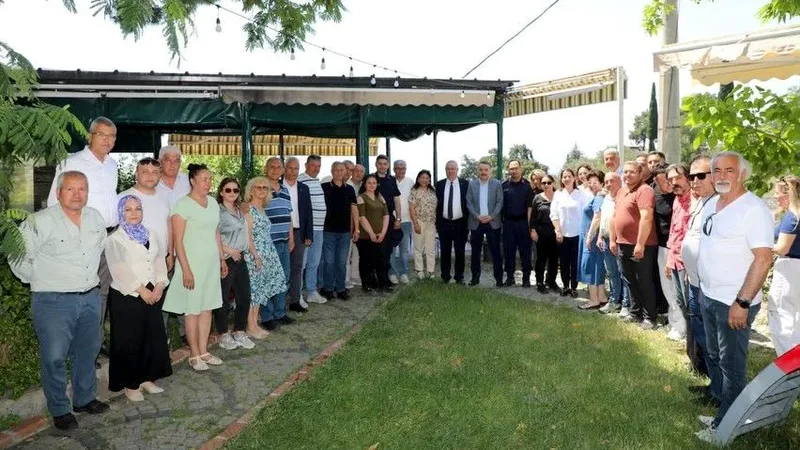 Edremit Kaymakamı Ahmet Odabaş ve Belediye Başkanı Mehmet Ertaş, Altınoluk'ta