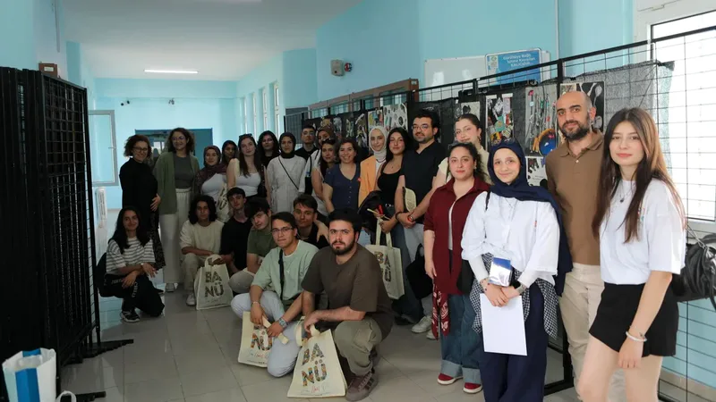 Gönen Meslek Yüksekokulu ev sahipliğinde gerçekleştirilen Kampüslerarası Etkileşim etkinliğinde iki