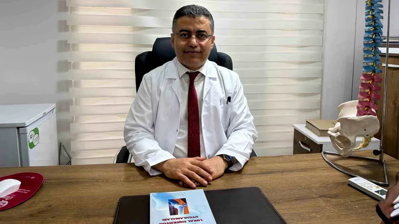 Fiziksel Tıp ve Rehabilitasyon Uzmanı Prof. Dr. İrfan Koca, kuyruk