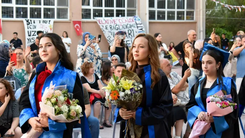 Balıkesir'in köklü eğitim kurumlarından Muharrem Hasbi Anadolu Lisesi, 2025-2026 eğitim-öğretim