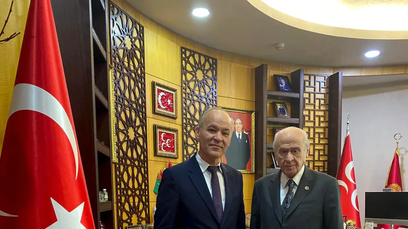 MHP Balıkesir İl Başkanı Niyazi Tunç, beraberindeki heyetle Ankara'ya giderek