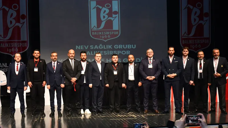 Nev Sağlık Grubu Balıkesirspor'da genel kurul sonrası yeni yönetim kurulu