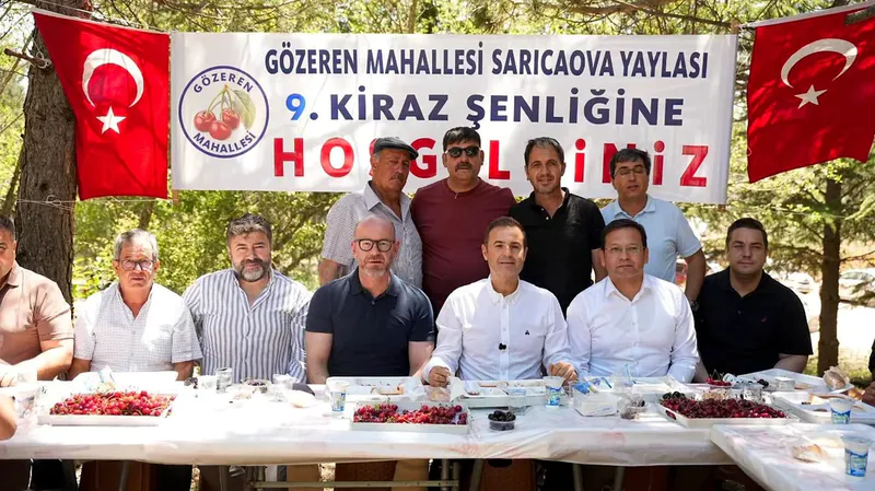 Sındırgı ilçesinin Gözeren Mahallesi'ndeki Sarıcaova Yaylası'nda düzenlenen 9. Geleneksel Kiraz