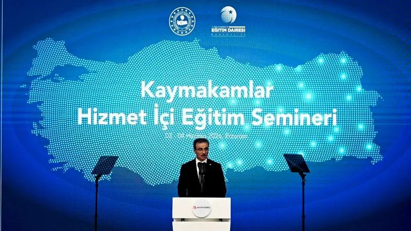Erzurum Valisi Aydın Baruş, 32 ilden 150 kaykamamın katıldığı hizmet