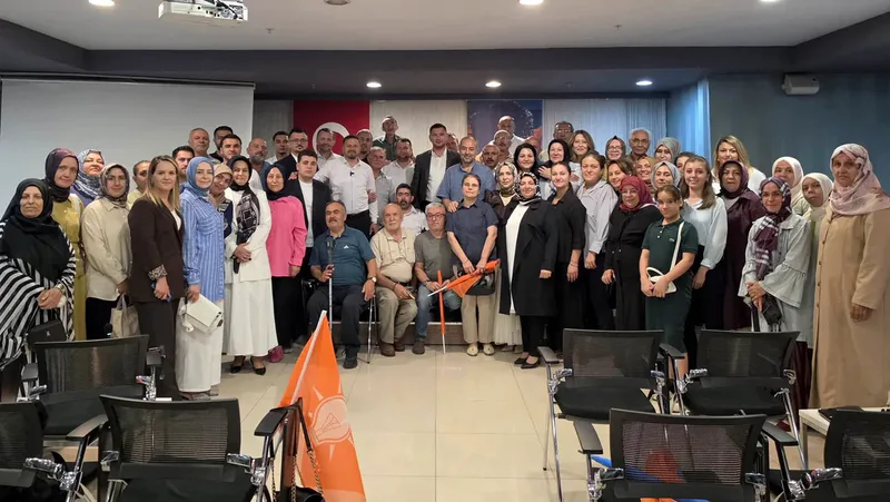 AK Parti Altıeylül İlçe Başkanlığı, teşkilat çalışmalarını değerlendirmek amacıyla İlçe