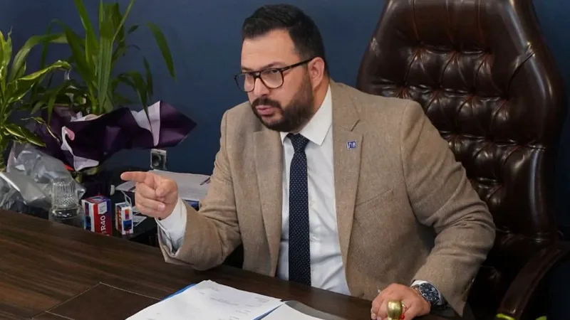 Anahtar Parti Edremit İlçe Başkanı Av. Oğuzhan Kaçıcı ve tüm