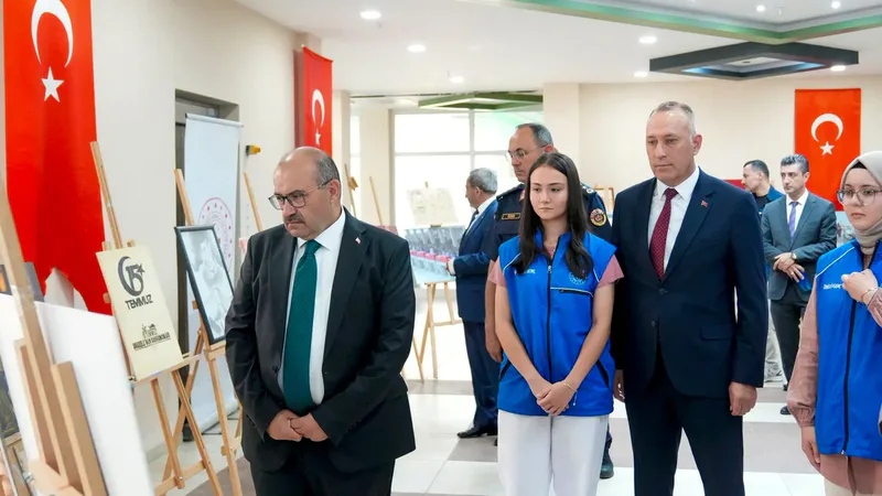 Balıkesir'de 15 Temmuz Demokrasi ve Millî Birlik Günü kapsamında düzenlenen