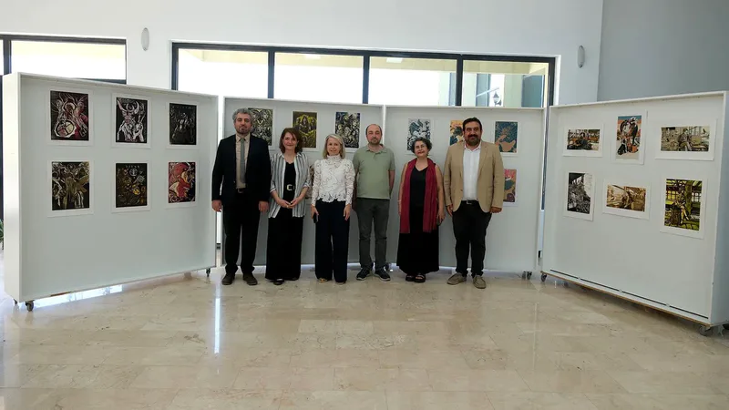 Balıkesir Üniversitesi Güzel Sanatlar Fakültesi, son sınıf öğrencilerinin özgün eserlerini