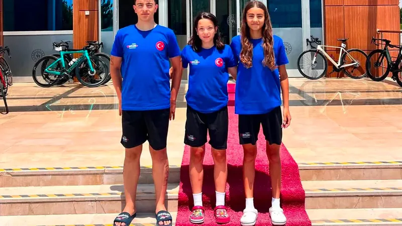 Balıkesir Büyükşehir Belediye Spor Kulübü'nün genç triatloncuları, Sporcu Eğitim Merkezleri