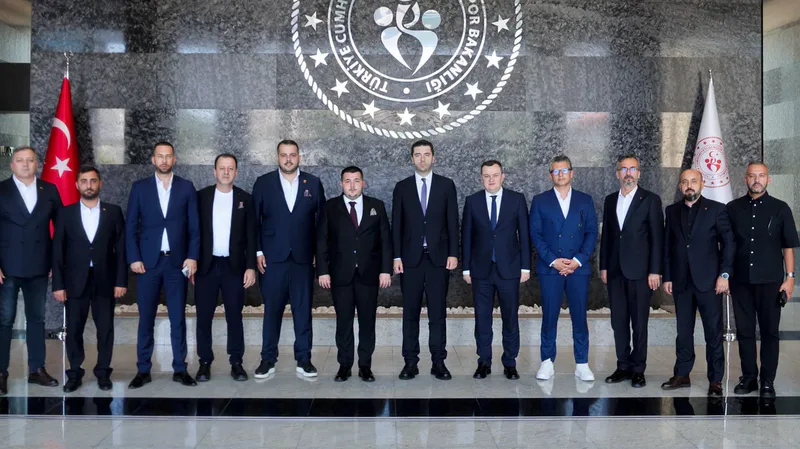 Nev Sağlık Grubu Balıkesirspor yönetimi, kulübün kurumsal hedefleri ve Balıkesir'in