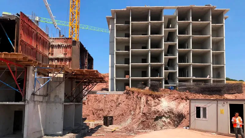 AK Parti Bandırma İlçe Başkanlığı yönetim kurulu üyeleri, 462 konutluk