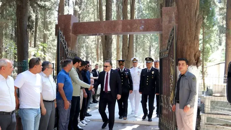 15 Temmuz Demokrasi ve Millî Birlik Günü kapsamında Edremit'te düzenlenen