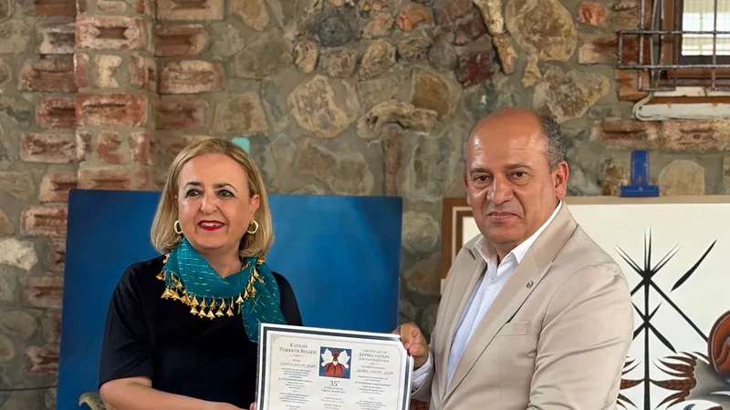Edremit'te Tahtakuşlar Selim Turan Sanat Galerisi tarafından düzenlenen 35. Uluslararası