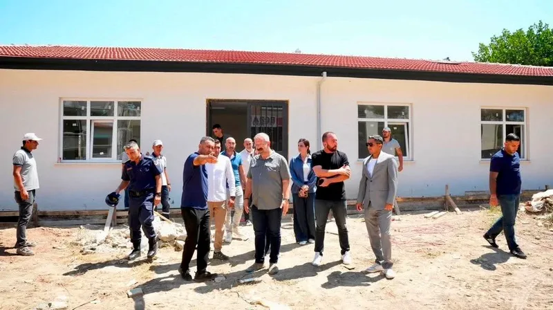 Gömeç protokolü, Karaağaç Mahallesi'nde yapımı tamamlanan Aile Sağlığı Merkezi ile