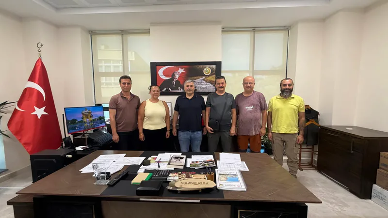 İDA SAR Arama Kurtarma Derneği üyeleri, yeni göreve başlayan Edremit