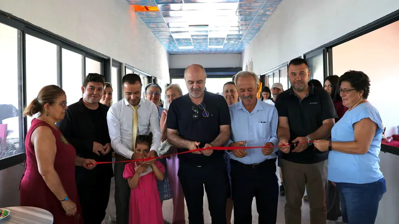 Marmara Adalar Belediyesi, Halk Eğitim Merkezi bünyesindeki kadın kursiyerlerin el