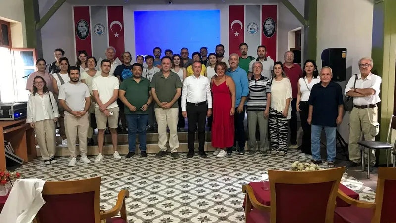 Burhaniye'de düzenlenen etkinlikte, Adramytteion Antik Kenti ve çevresinde iki yıldır