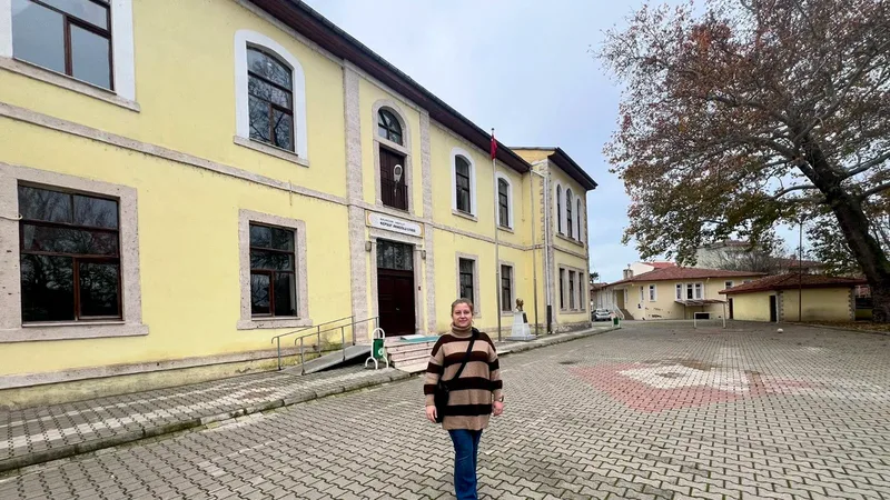 Balıkesir Üniversitesi akademisyeni Dr. E. Gülşah Yetgin Gözüaçık, Karesi Sancağı