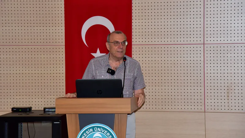 Balıkesir Üniversitesi Fen-Edebiyat Fakültesi Türk Dili ve Edebiyatı Bölümü öncülüğünde