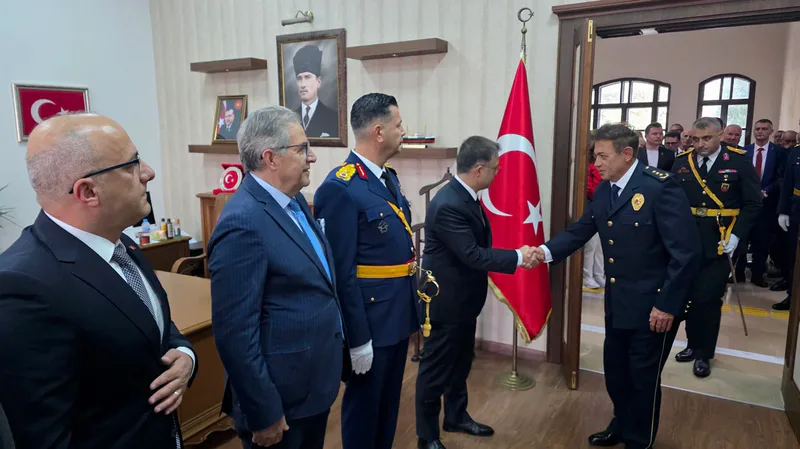 Bandırma'da 30 Ağustos Zafer Bayramı'nın 104. yıl dönümü, Cumhuriyet Meydanı'nda