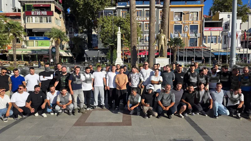 Bandırma'da bir döner işletmesi ile kurye arasında çıkan kavgada başından