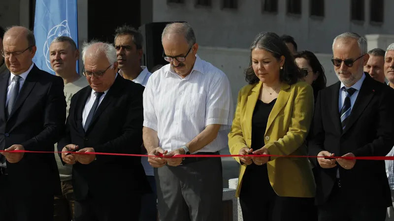 Bandırma Onyedi Eylül Üniversitesi'nin merkez yerleşkesine ulaşımı kolaylaştıracak İstiklal Kapısı