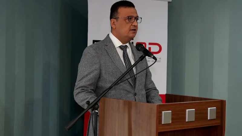 BASİAD Başkanı Selçuk Savaş, küresel belirsizlikler ve çatışmalar çerçevesinde Balıkesir'in