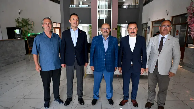 Balıkesir Büyükşehir Belediye Başkanı Ahmet Akın, 10 ülke ve Türkiye'nin