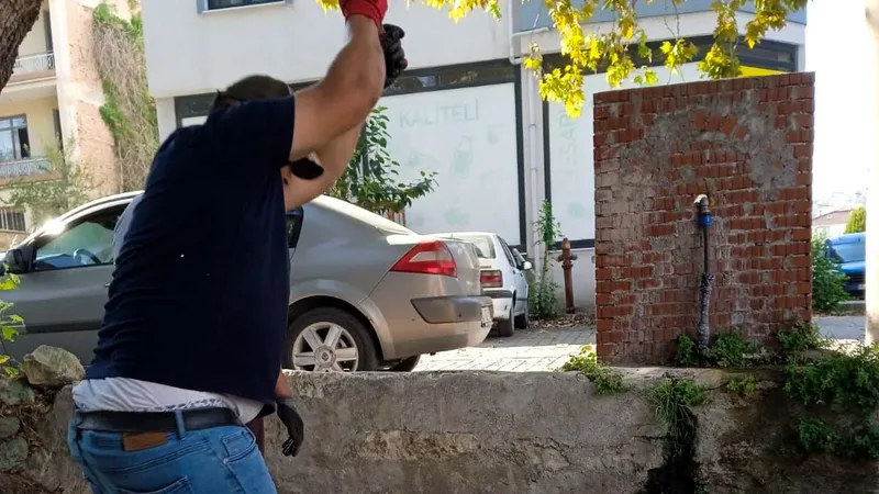 Bigadiç Belediyesi, ilçe genelindeki yağmur suyu mazgallarında kapsamlı bakım ve