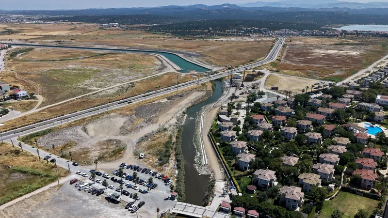 Devlet Su İşleri 25. Bölge Müdürlüğü, Balıkesir'in Ayvalık ilçesinde yürüttüğü