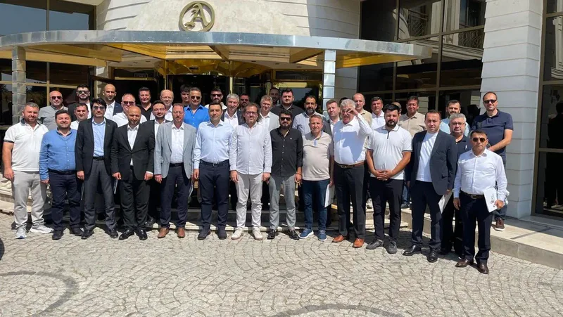 Balıkesir Ticaret Odası Başkanı Rahmi Kula, MÜSİAD Balıkesir Şubesi ev