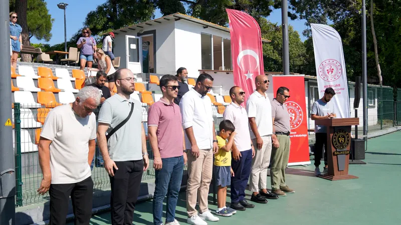 Balıkesir Gençlik ve Spor İl Müdürlüğü koordinasyonunda düzenlenen Tenis Anadolu