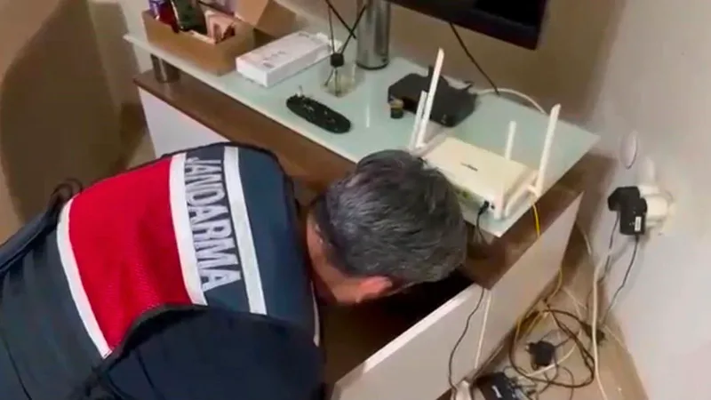 Adalet Bakanı Akın Gürlek, vize danışmanlığı adı altında konsolosluk randevu