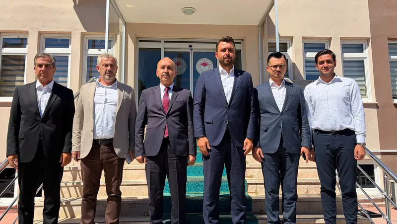 AK Parti Balıkesir Milletvekili Ali Taylan Öztaylan ve beraberindeki heyet,