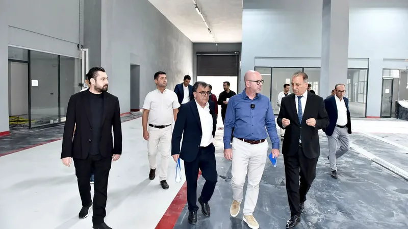 Altıeylül Belediye Başkanı Hakan Şehirli ve CHP Balıkesir Milletvekili Serkan