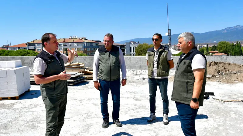 Deprem dayanıklılık testlerini geçemeyen eski hizmet binasının yerine inşa edilen