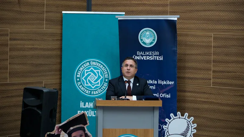 YÖK koordinasyonundaki Bilim Kafe etkinlikleri kapsamında Balıkesir Üniversitesi, Gazze'de eğitimini