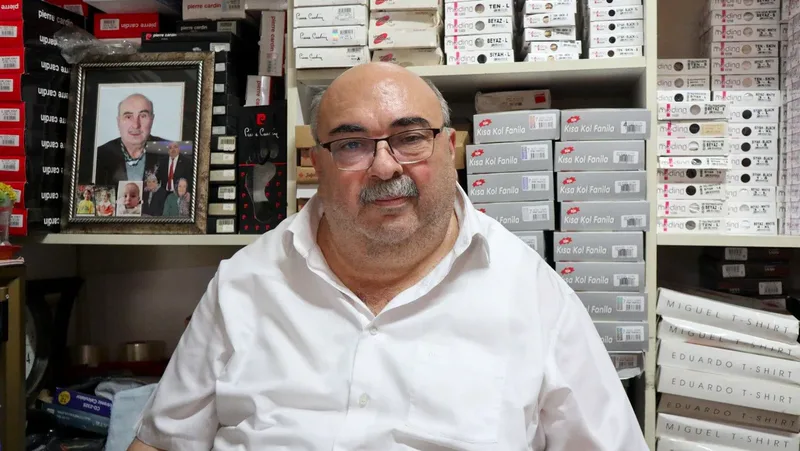 Bandırma Manifatura, Tuhafiye ve Kırtasiyeciler Odası Başkanı Adnan Gemici, yaz