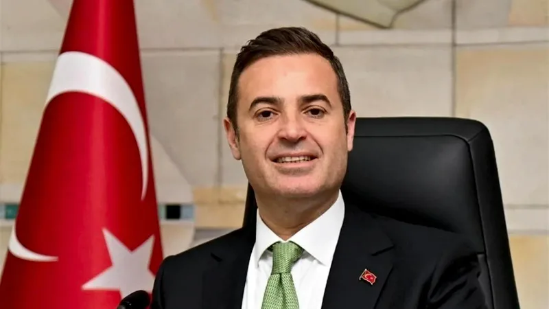 Balıkesir Büyükşehir Belediye Başkanı Ahmet Akın, 19 Eylül Gaziler Günü