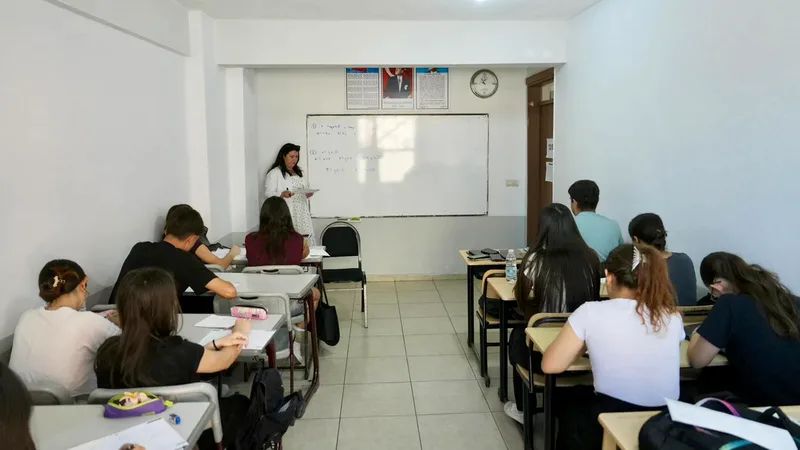 Burhaniye Belediyesi Sosyal Eğitim Merkezi (BURSEM), yeni eğitim öğretim yılına